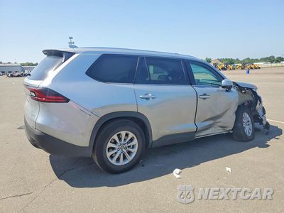 Trzecie zdjęcie samochodu z tyłu: 2026 TOYOTA GRAND HIGHLANDER XLE VIN:5TDAAAB53TS125155 - miniatura