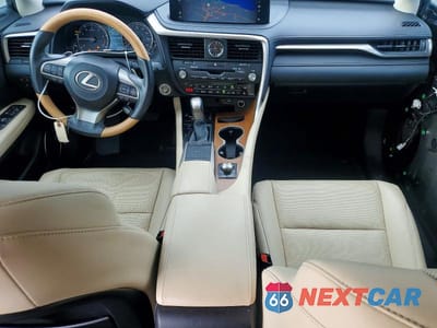 Zdjęcie 8 z 13 samochodu: 2022 LEXUS RX 350 VIN:2T2HZMAA4NC255850 - miniatura