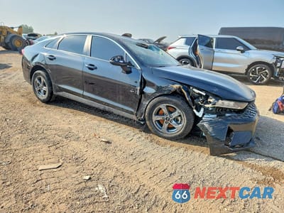 Czwarte zdjęcie samochodu z boku: 2023 KIA K5 LXS VIN:5XXG14J2XPG225280 - miniatura