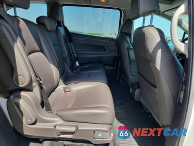 Zdjęcie 11 z 13 samochodu: 2019 HONDA ODYSSEY EXL VIN:5FNRL6H73KB115165 - miniatura