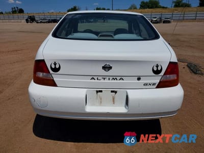 Zdjęcie 6 z 12 samochodu: 1998 NISSAN ALTIMA XE VIN:1N4DL01D4WC171941 - miniatura