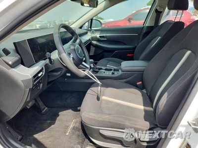 Zdjęcie 7 z 12 samochodu: 2025 HYUNDAI SONATA SE VIN:KMHL24JA4SA494040 - miniatura