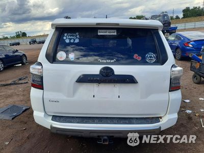 Zdjęcie 6 z 13 samochodu: 2019 TOYOTA 4RUNNER TRD OFF-ROAD VIN:JTEBU5JR2K5623449 - miniatura