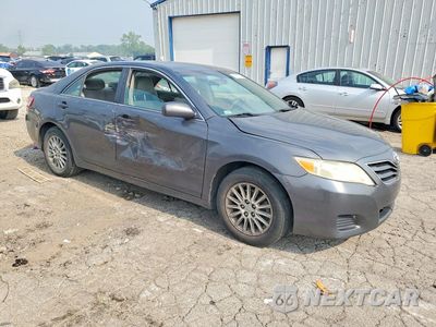 Czwarte zdjęcie samochodu z boku: 2010 TOYOTA CAMRY LE VIN:4T4BF3EK2AR043611 - miniatura