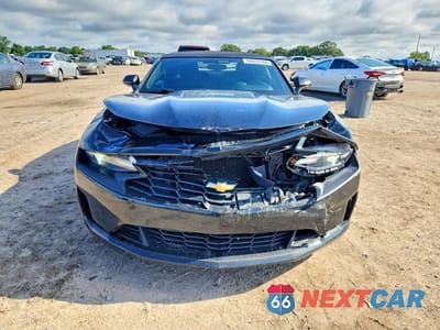 Piąte zdjęcie samochodu w środku: 2019 CHEVROLET CAMARO LS VIN:1G1FB3DS5K0123726 - miniatura