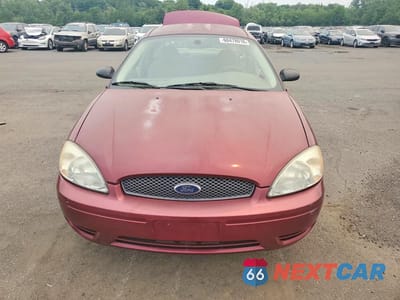 Piąte zdjęcie samochodu w środku: 2006 FORD TAURUS SE VIN:1FAFP53U16A185119 - miniatura