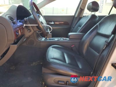 Zdjęcie 7 z 12 samochodu: 2001 LINCOLN LS VIN:1LNHM87A71Y722004 - miniatura