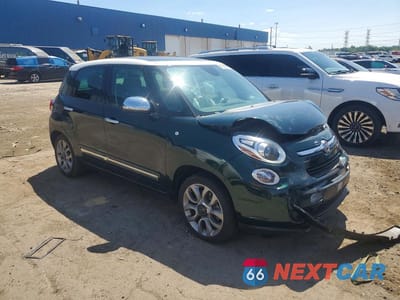 Czwarte zdjęcie samochodu z boku: 2014 FIAT 500L LOUNGE VIN:ZFBCFACH1EZ009010 - miniatura