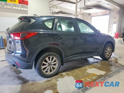Trzecie zdjęcie samochodu z tyłu: 2016 MAZDA CX-5 SPORT VIN:JM3KE4BY5G0887777 - miniatura