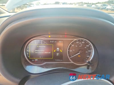 Zdjęcie 9 z 12 samochodu: 2018 NISSAN KICKS SV VIN:3N1CP5CU9JL514280 - miniatura