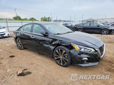 Czwarte zdjęcie samochodu z boku: 2020 NISSAN ALTIMA PLATINUM VIN:1N4AL4FV2LN311786 - miniatura