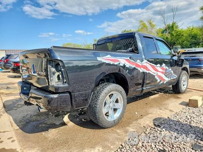 Trzecie zdjęcie samochodu z tyłu: 2017 RAM 1500 ST VIN:1C6RR7FT3HS802055 - miniatura