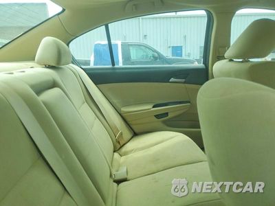 Zdjęcie 10 z 13 samochodu: 2011 HONDA ACCORD LXP VIN:1HGCP2F41BA070796 - miniatura