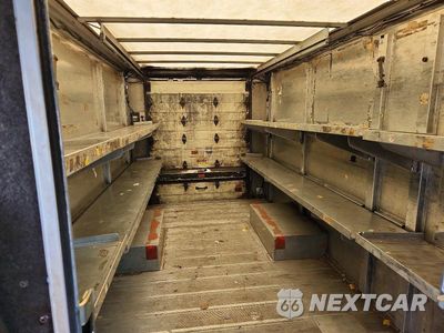 Zdjęcie 11 z 13 samochodu: 2001 FREIGHTLINER MT45 CHASSIS DELIVERY TRUCK VIN:4UZAANBWX1CH52853 - miniatura