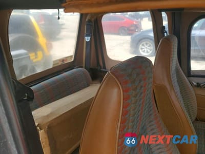 Zdjęcie 10 z 12 samochodu: 1995 JEEP WRANGLER / YJ S VIN:1J4FY19P0SP220252 - miniatura