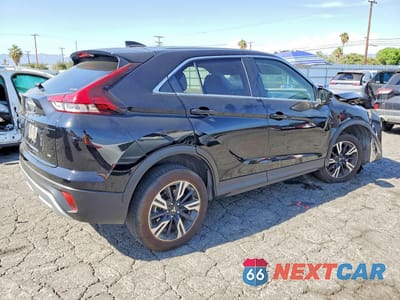 Trzecie zdjęcie samochodu z tyłu: 2026 MITSUBISHI ECLIPSE CROSS SE VIN:JA4ATWAA1TZ013162 - miniatura