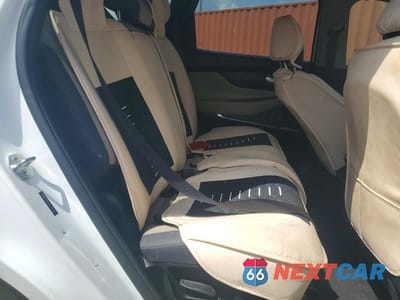 Zdjęcie 11 z 13 samochodu: 2019 HYUNDAI SANTA FE SEL PLUS 2.4L VIN:5NMS33AD2KH032048 - miniatura