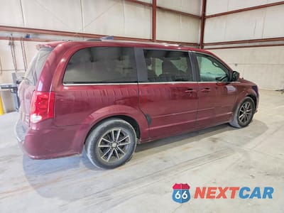 Trzecie zdjęcie samochodu z tyłu: 2017 DODGE GRAND CARAVAN SXT VIN:2C4RDGCG4HR600423 - miniatura