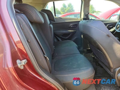 Zdjęcie 11 z 13 samochodu: 2017 CHEVROLET TRAX LS VIN:3GNCJKSB2HL193763 - miniatura