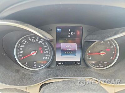 Zdjęcie 9 z 12 samochodu: 2015 MERCEDES-BENZ C 300 VIN:55SWF4JBXFU090878 - miniatura