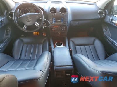 Zdjęcie 8 z 12 samochodu: 2008 MERCEDES-BENZ ML 550 VIN:4JGBB72E38A339308 - miniatura