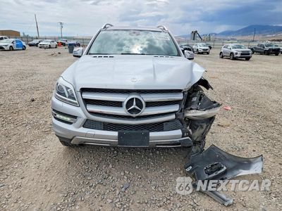 Piąte zdjęcie samochodu w środku: 2016 MERCEDES-BENZ GL 450 4MATIC VIN:4JGDF6EE9GA623642 - miniatura