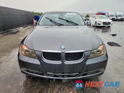 Piąte zdjęcie samochodu w środku: 2008 BMW 328 XI VIN:WBAVC93548K037834 - miniatura