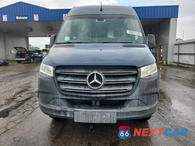 Piąte zdjęcie samochodu w środku: 2019 MERCEDES-BENZ SPRINTER 2500/3500 DELIVERY VAN VIN:WD4PF1CD5KP143494 - miniatura