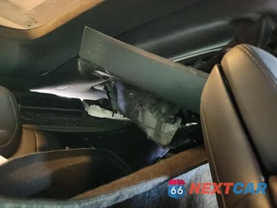 Zdjęcie 11 z 13 samochodu: 2019 TESLA MODEL X VIN:5YJXCDE21KF181993 - miniatura