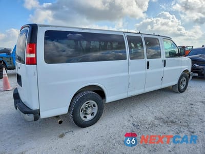 Trzecie zdjęcie samochodu z tyłu: 2014 CHEVROLET EXPRESS G3500 LT VIN:1GAZG1FG9E1105417 - miniatura