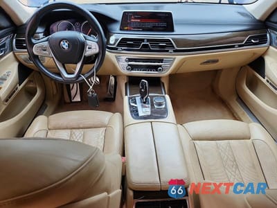 Zdjęcie 8 z 12 samochodu: 2016 BMW 750 I VIN:WBA7F0C51GGL99651 - miniatura