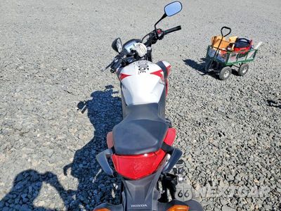 Zdjęcie 6 z 9 samochodu: 2015 HONDA CB500 F VIN:MLHPC4514F5200094 - miniatura