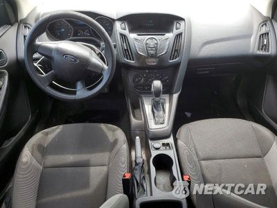 Zdjęcie 8 z 12 samochodu: 2014 FORD FOCUS VIN:1FADP3E27EL286188 - miniatura