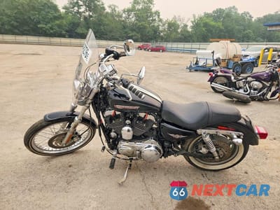 Trzecie zdjęcie samochodu z tyłu: 2009 HARLEY-DAVIDSON XL1200 C VIN:1HD1CT3169K430262 - miniatura