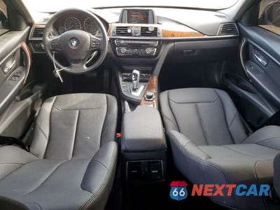 Zdjęcie 8 z 12 samochodu: 2018 BMW 320 I VIN:WBA8E1G53JNU92150 - miniatura