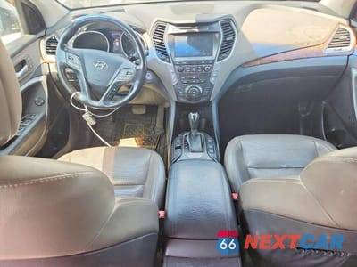 Zdjęcie 8 z 13 samochodu: 2017 HYUNDAI SANTA FE LIMITED ULTIMATE VIN:KM8SR4HF7HU201473 - miniatura