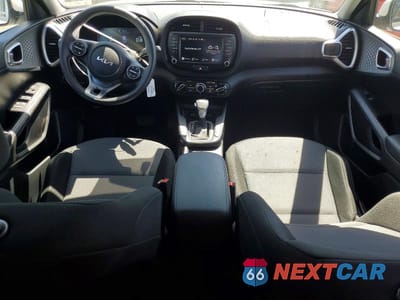 Zdjęcie 8 z 12 samochodu: 2023 KIA SOUL LX VIN:KNDJ23AU1P7888812 - miniatura