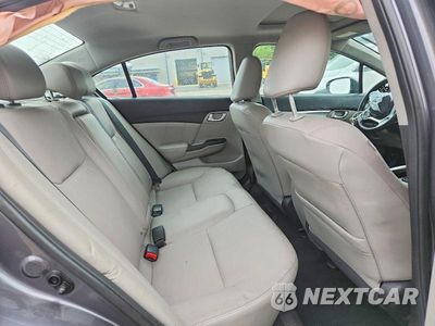 Zdjęcie 10 z 13 samochodu: 2015 HONDA CIVIC EXL VIN:2HGFB2F94FH506166 - miniatura