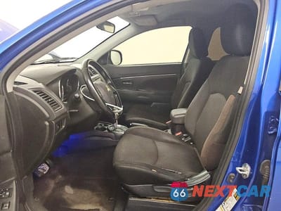 Zdjęcie 7 z 13 samochodu: 2016 MITSUBISHI OUTLANDER SPORT ES/SE VIN:JA4AP3AW5GZ027117 - miniatura