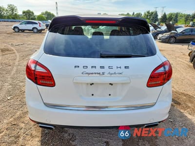 Zdjęcie 6 z 14 samochodu: 2012 PORSCHE CAYENNE S HYBRID VIN:WP1AE2A28CLA91344 - miniatura