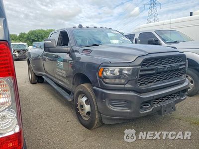 Czwarte zdjęcie samochodu z boku: 2024 RAM 3500 TRADESMAN VIN:3C63RRGL2RG321349 - miniatura