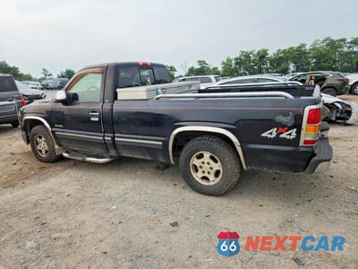 Drugie zdjęcie samochodu z przodu: 1999 CHEVROLET SILVERADO K1500 VIN:1GCEK14V9XE130674 - miniatura
