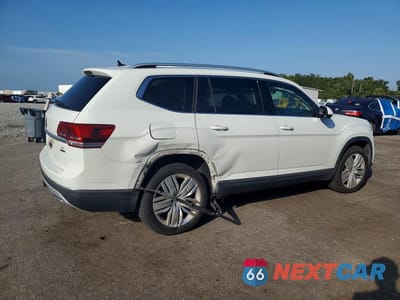 Trzecie zdjęcie samochodu z tyłu: 2018 VOLKSWAGEN ATLAS SEL PREMIUM VIN:1V2NR2CA7JC546904 - miniatura