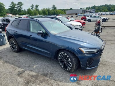 Czwarte zdjęcie samochodu z boku: 2026 VOLVO XC60 ULTRA VIN:YV4M12RM7T1463667 - miniatura