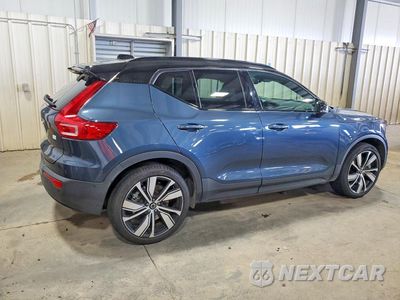 Trzecie zdjęcie samochodu z tyłu: 2022 VOLVO XC40 P8 RECHARGE ULTIMATE VIN:YV4ED3UB2N2658077 - miniatura