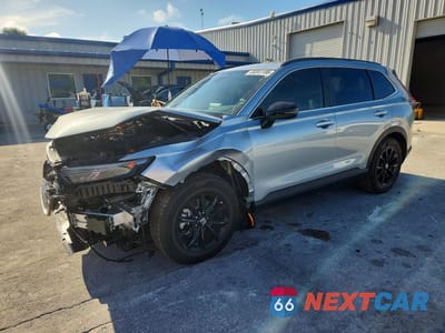 2025 HONDA CR-V SPORT-L 7FARS5H86SE026099 - główne zdjęcie licytacji z USA - miniatura