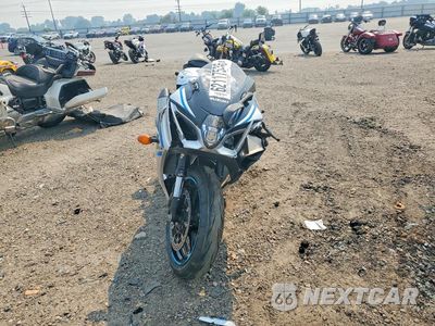 Drugie zdjęcie samochodu z przodu: 2025 SUZUKI GSX-R1000 VIN:JS1DM11B8S7100363 - miniatura
