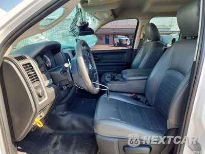 Zdjęcie 7 z 12 samochodu: 2020 RAM 1500 CLASSIC TRADESMAN VIN:1C6RR6FG1LS116635 - miniatura