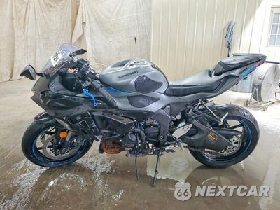Trzecie zdjęcie samochodu z tyłu: 2025 KAWASAKI ZX636 K VIN:JKBZXJJ19SA027216 - miniatura