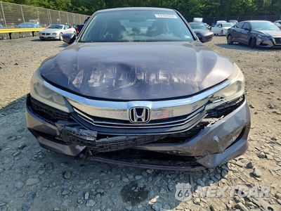 Piąte zdjęcie samochodu w środku: 2017 HONDA ACCORD SPORT VIN:1HGCR2F56HA133838 - miniatura